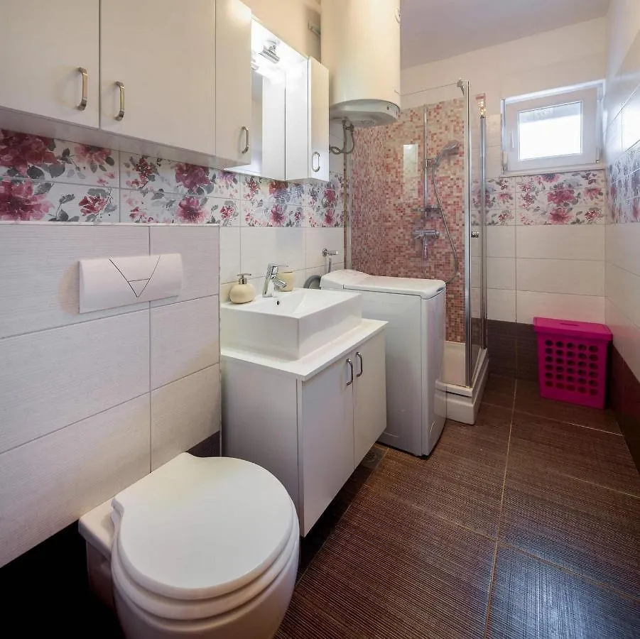 Apartment Azzura Trogir 0*,  Croatia